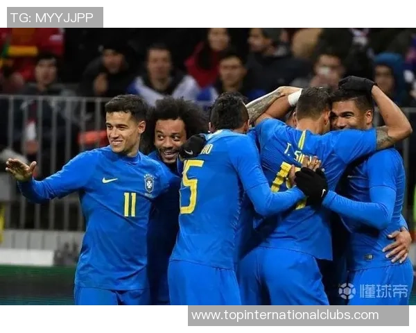 俄罗斯与巴西足球对决分析及战术解析探讨