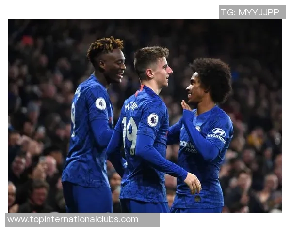 利物浦与热刺激战正酣谁能在英超赛场笑到最后